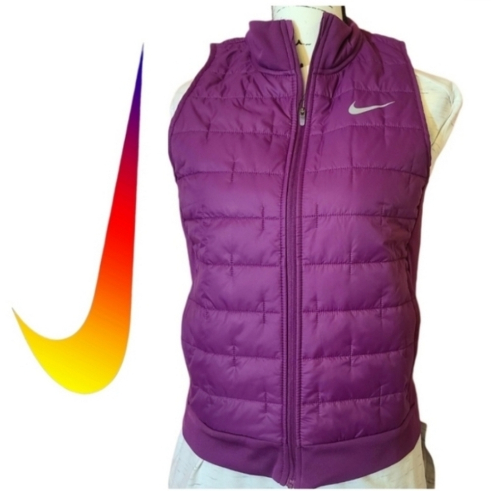 🏅NWT Nike Running Reflective Vest